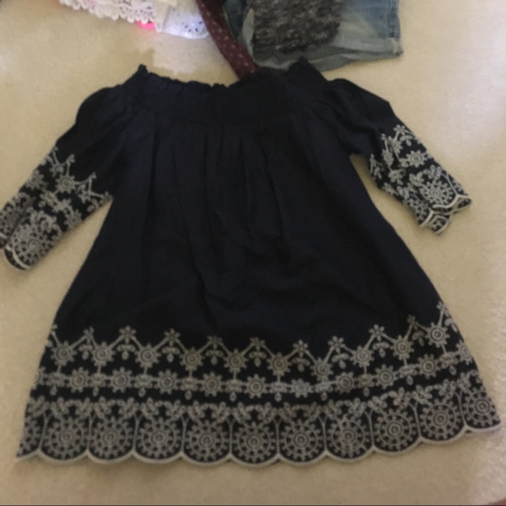 off the shoulder shirt